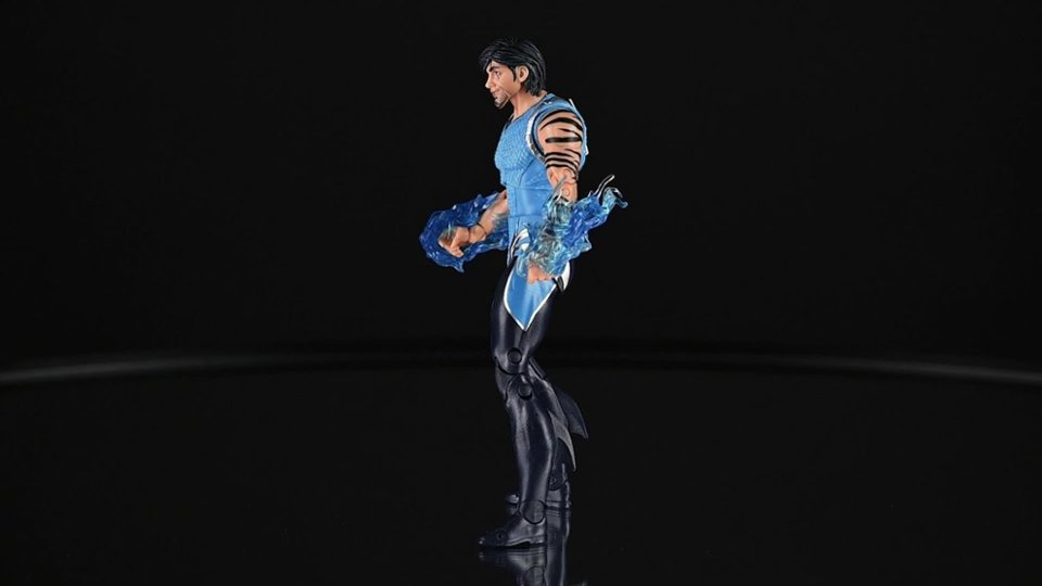 360 view of DC Multiverse Tempest (Titans Rebirth) 7" Action Figure video 0 minutes 10 seconds