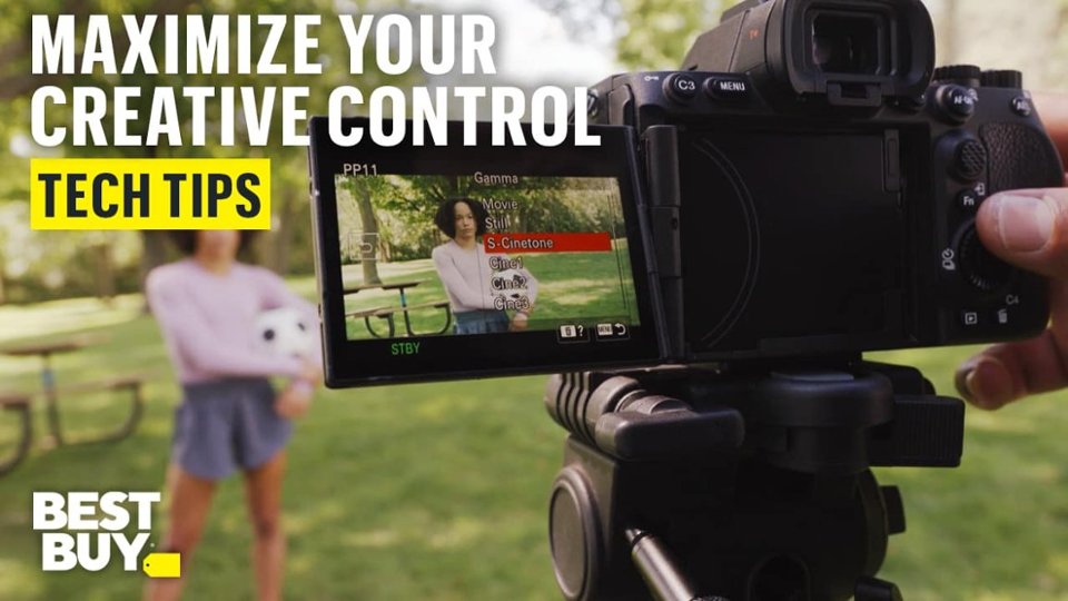 Capture Stunning and Dynamic 8K Footage with the Sony Alpha 7R V video 0 minutes 53 seconds