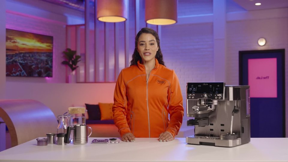 Running a Cleaning Cycle on the Ninja Luxe Café Premier Series video 0 minutes 50 seconds