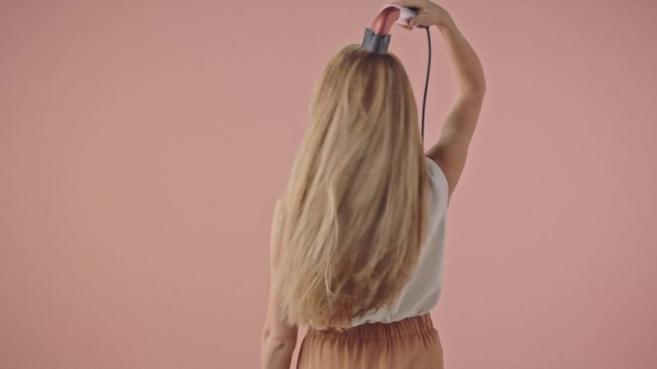 Supersonic R Hair Dryer - Ceramic Pink and Rose Gold video 0 minutes 12 seconds