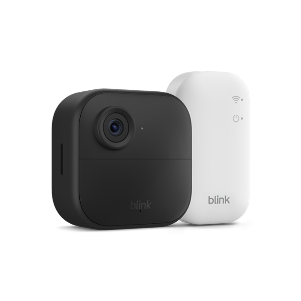Blink - Outdoor 4 – Wireless smart security camera, two-year battery life, 1080p HD. Sync Module Core included – 1 Camera - Black