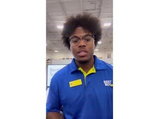 Employee Pick: Enjoy A Long Lasting Wireless Speaker With Beats Pill video 0 minutes 23 seconds