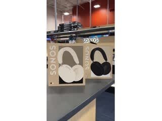 Employee Pick: Perfect Your Personal Listening Experience With These Headphones video 0 minutes 24 seconds