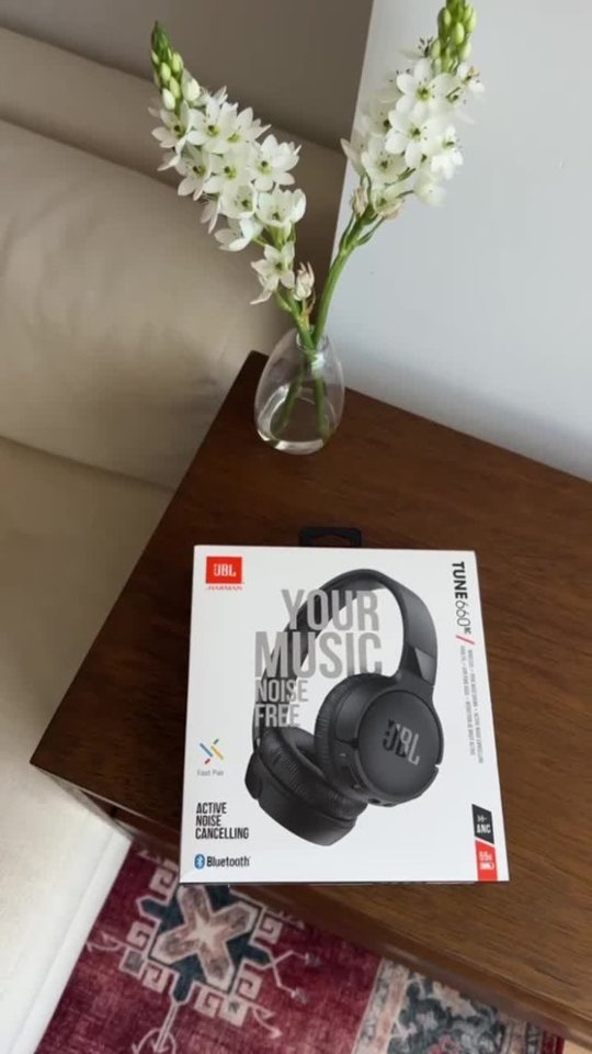 Back to School: Noise-Canceling JBL Headphones video 0 minutes 20 seconds