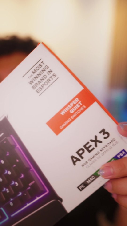 Creator Pick: You Need This Quiet Gaming Keyboard video 0 minutes 28 seconds