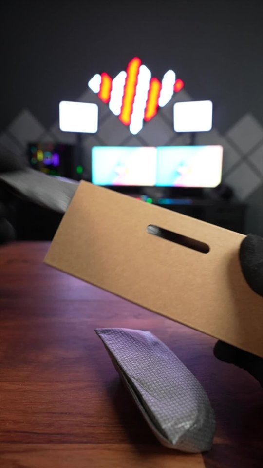 RAZER Barracuda X Chroma Unboxing Video video 0 minutes 24 seconds