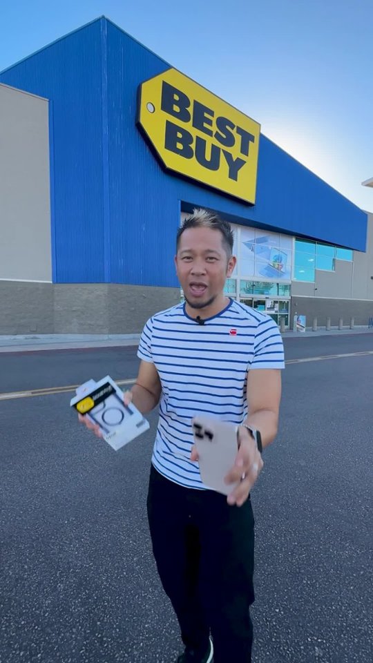 Creator Pick: This iPhone Case Is As Tough As They Come video 0 minutes 37 seconds