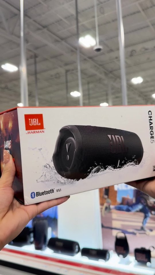 Employee Pick: Take the Amazing Power of JBL Pro Sound with You video 0 minutes 17 seconds