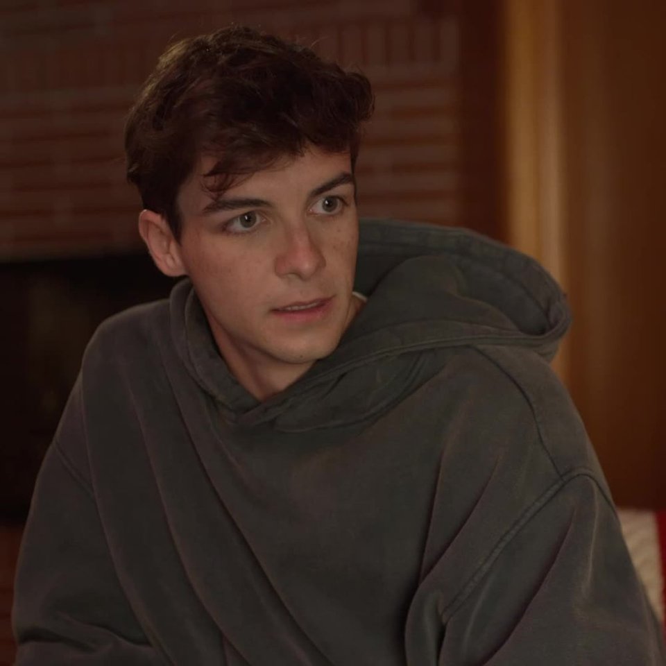 Stranger Things 6-Can Convertible Soft-Sided Cross-Body Cooler Sling - Ad video 0 minutes 15 seconds